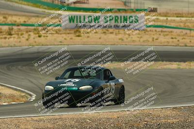 media/May-31-2025-CalClub SCCA (Sat) [[2c1a04e1ee]]/Qualifying/Group 5/Turn 4/